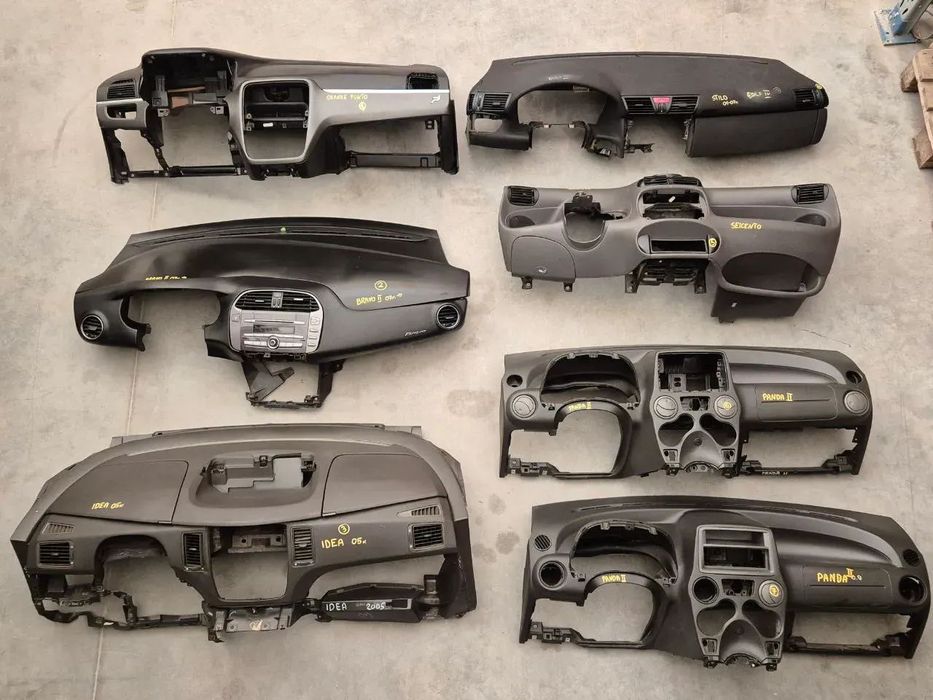 FIAT DESKA ROZDZIELCZA