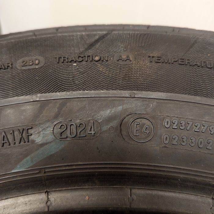 G04 1x215/60R16 Continental ContiPremiumContact2
