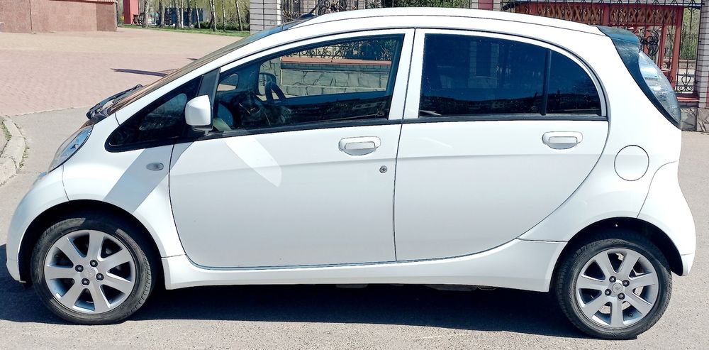 Mitsubishi I-MiEV  2019