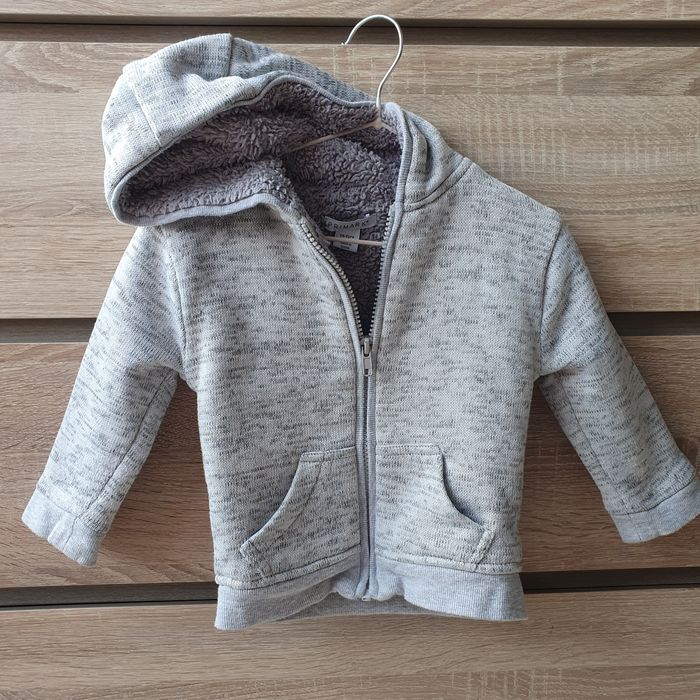 Sweterek/ bluza niemowleca