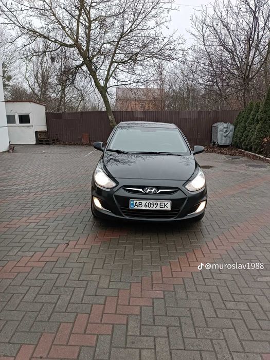 Хюндай акцент 2013рік газ 4