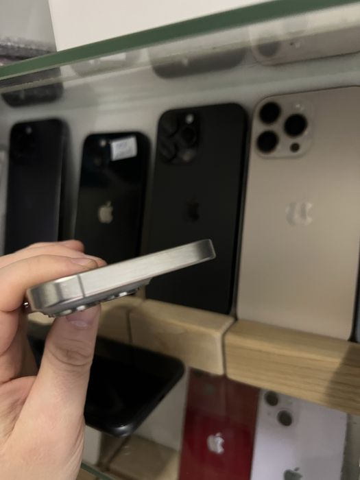  iPhone 15 Pro 256gb Natural Titanium Neverlock Відмінний стан