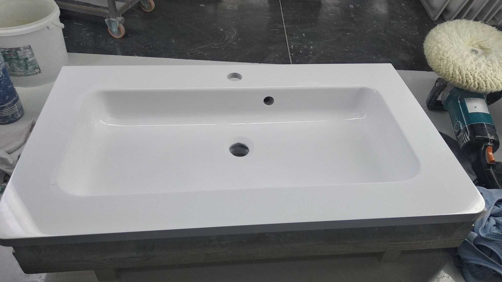 Продаётся раковина, умывальник "Альфа", искусственный камень.