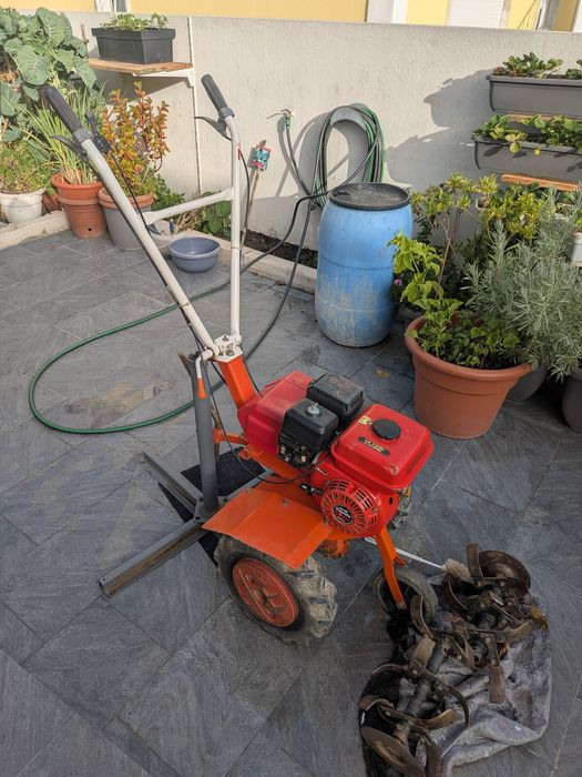 MotoCultivador Triunfo KG 200