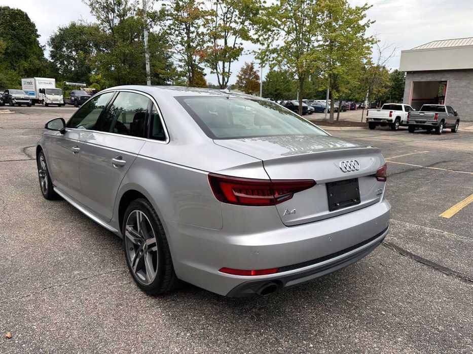 Audi A4      2018