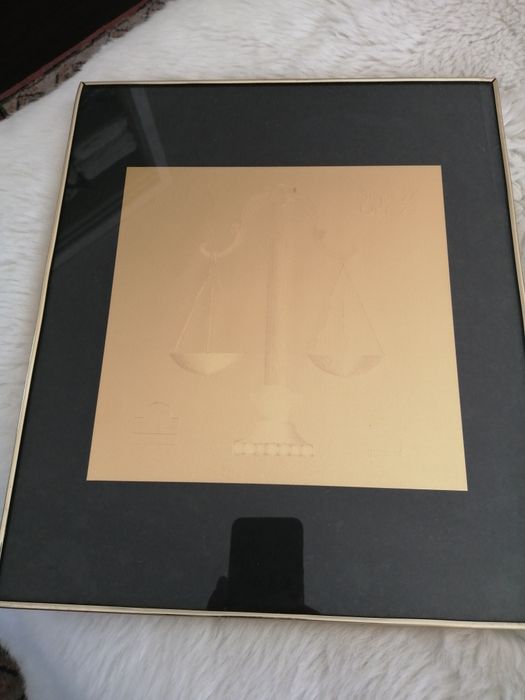Quadro do signo balança, dourado com vidro, muito bom estado.