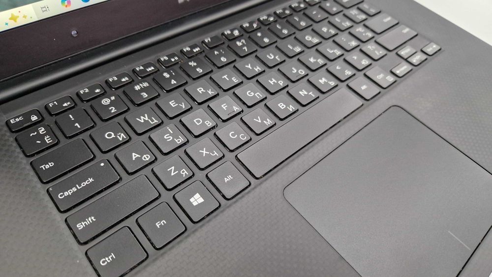 Ноутбук Игровой Dell XPS 9550 / i7-6700HQ/12/512/nVidia 960М