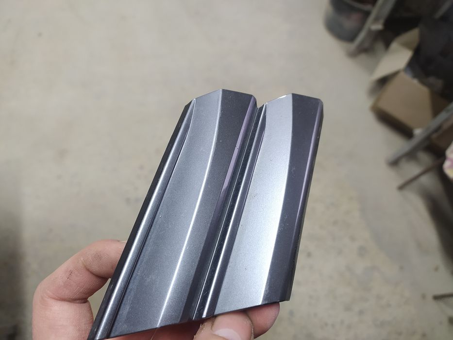 Заглушка переднего буксировочного крюка Toyota XV70