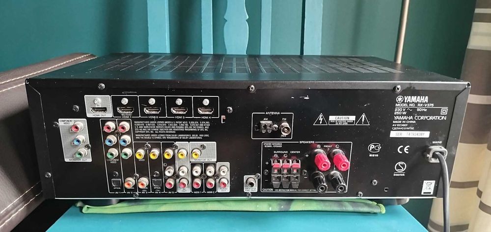 Amplituner Yamaha RX-V375