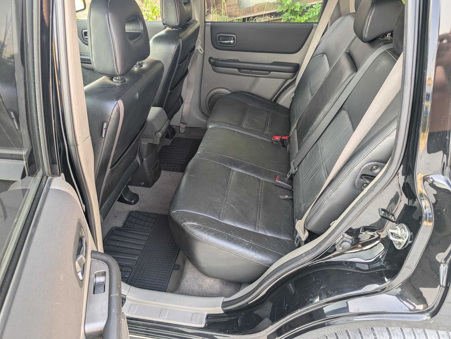 Ніссан Х-Трейл 2.2 дизель Nissan X-Trail 2.2 DCI на ЗСУ
