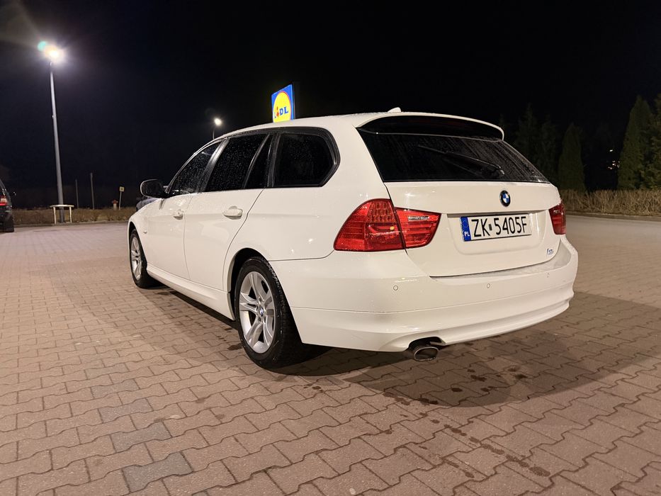 BMW E91 320d z 2010r