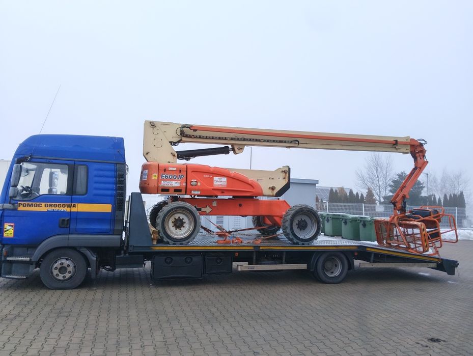 Laweta Transport Maszyn Pomoc Drogowa