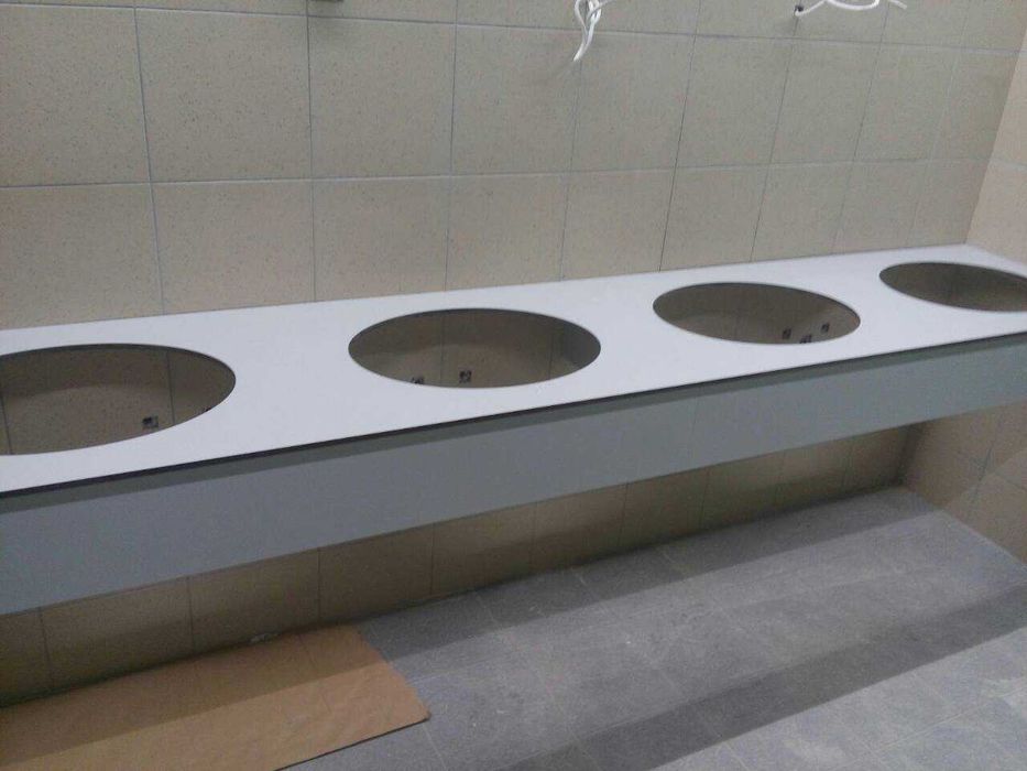 Ekipa do montażu ścianek systemowych