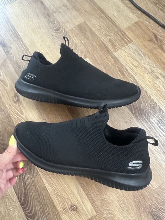 Кросівки Skechers p38/39