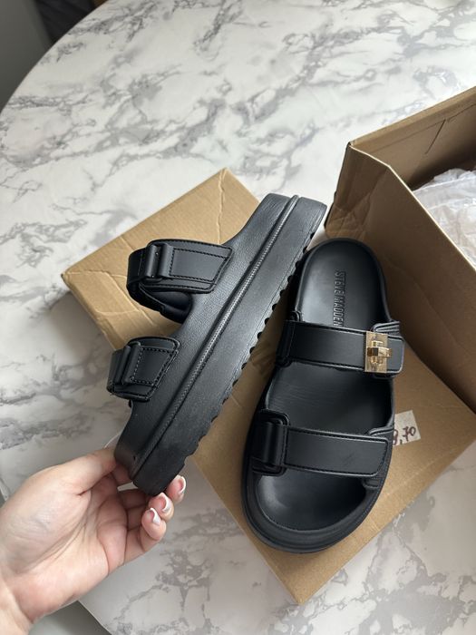 Steve Madden Босоніжки 36