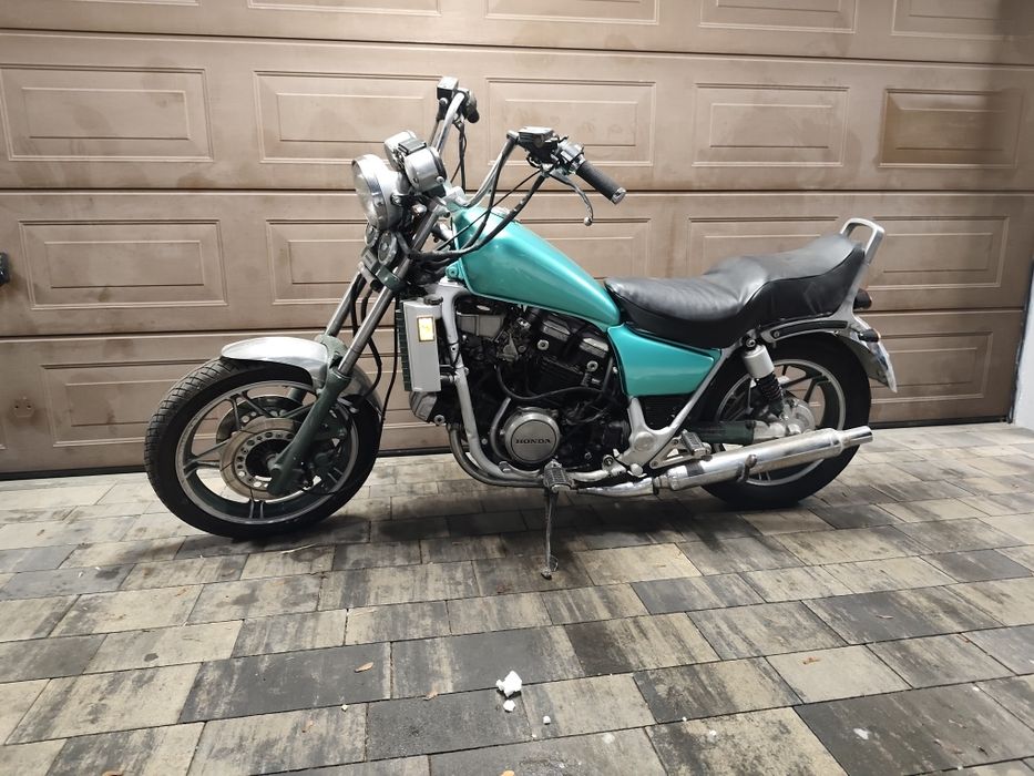 Honda magna vf 750 do  poprawek