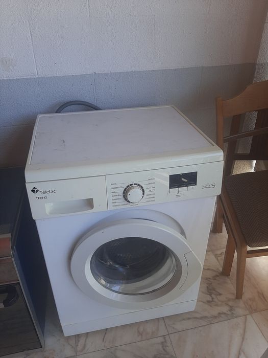 Máquina de lavar roupa