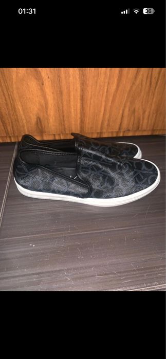 Buty damskie firmy „Calvin Klein”