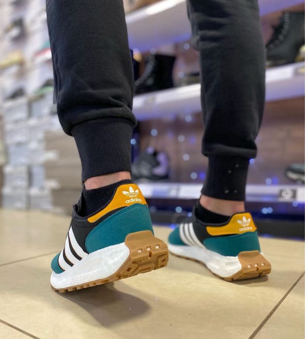 Оригінальні кросівки Adidas Retropy E5 GW0556