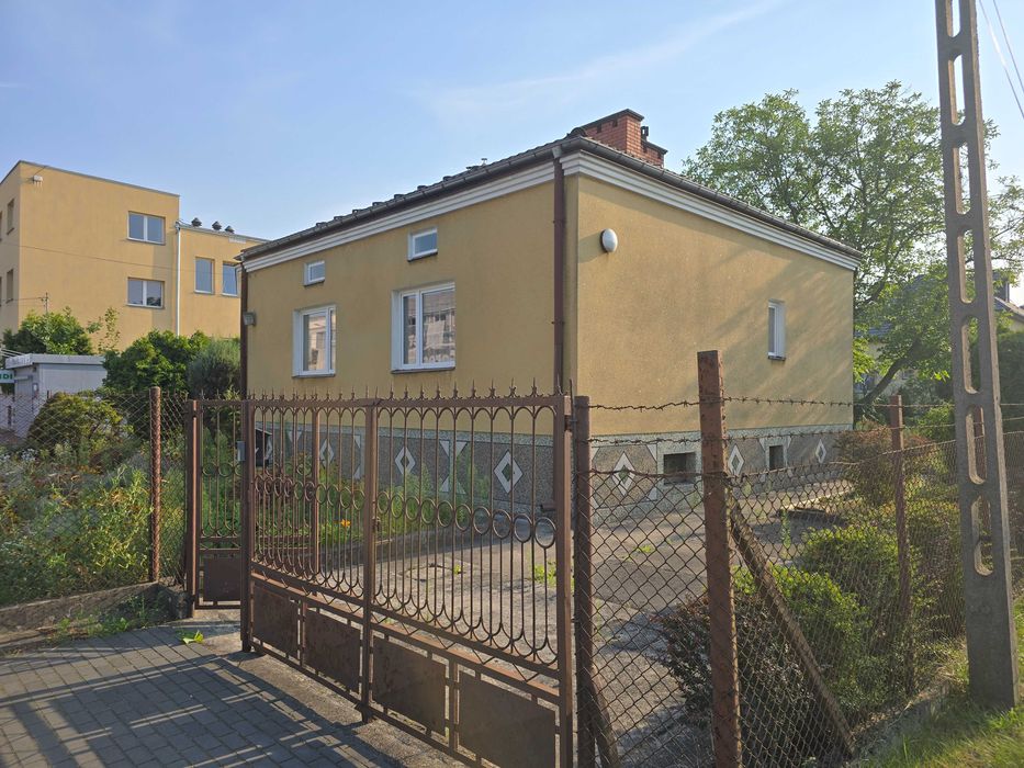 Dom na sprzedaż