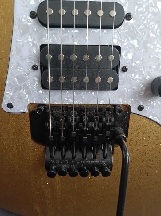 Gitara DIY w stylu Ibanez Jem Jr. Steve Vai signature