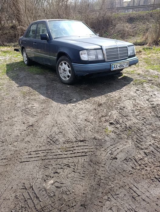 Продам  MERCEDES-BENZ 230