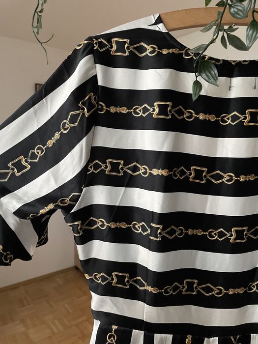 Kombinezon wiązany w pasy łańcuchy Asos XL 42