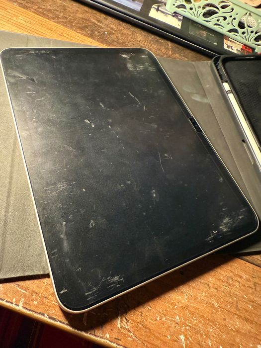 iPad 10 gen. 64gb + Apple Pencil