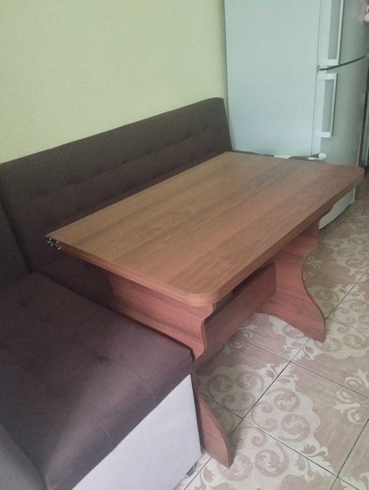 Стіл кухонний розкладний