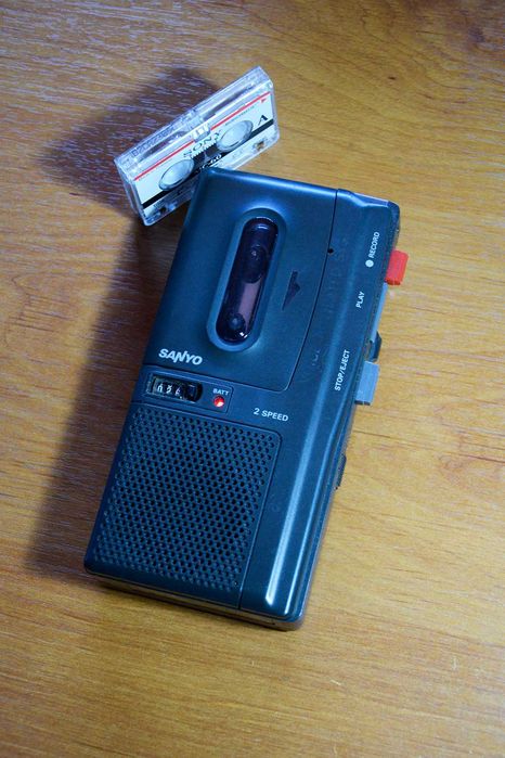 Mini Gravador Cassetes Sanyo