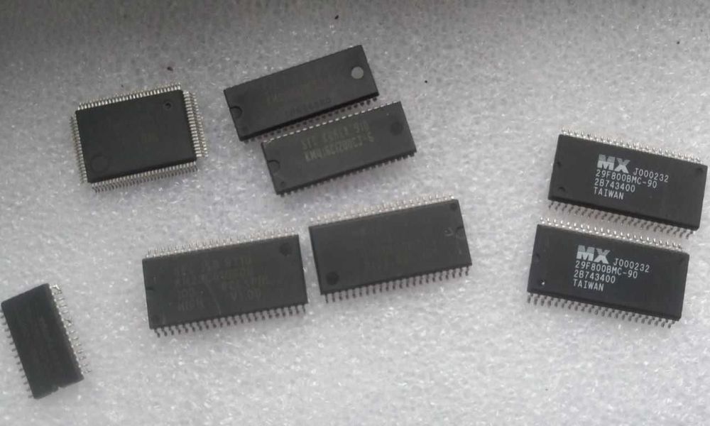 в 5 разів дешевше! Мікросхема мікроконтролери мультиконтролери