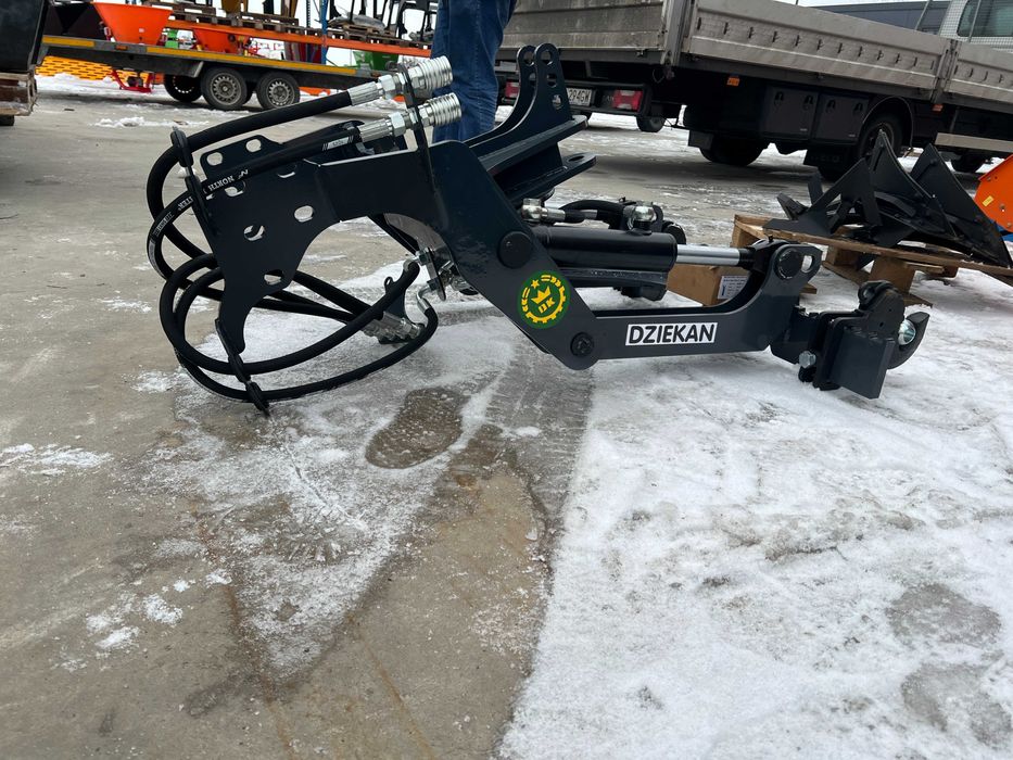 Tuz przedni do Ursus C360 podnośnik C330 C360 MF235 MF255 MASKI