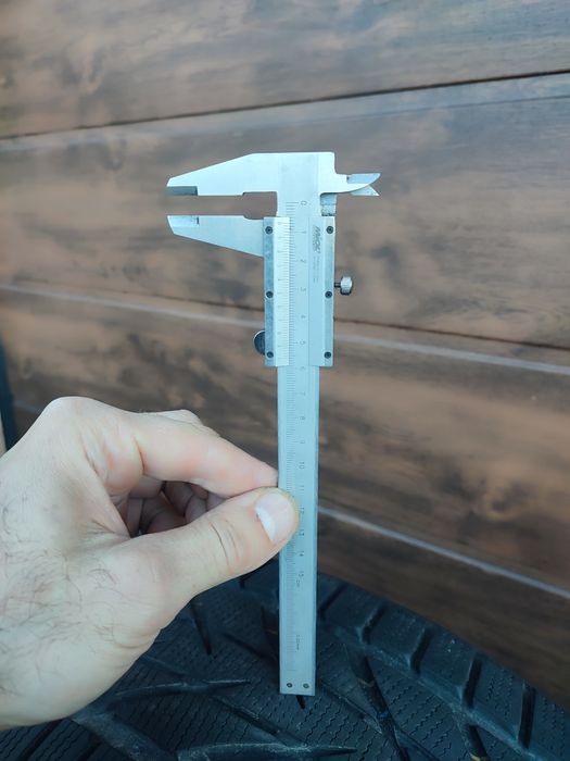 Продам 225/50/17 зима