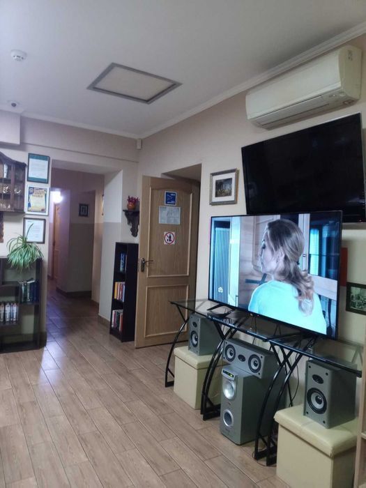 1500 грн месяц проживания Киев Центр М. Хрещатик Майдан