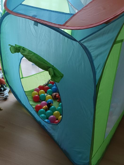 Casa com 100 bolas One Two Fun