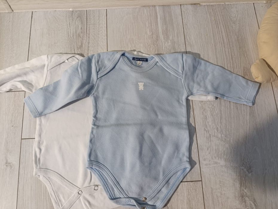 Дитячі речі та іграшки