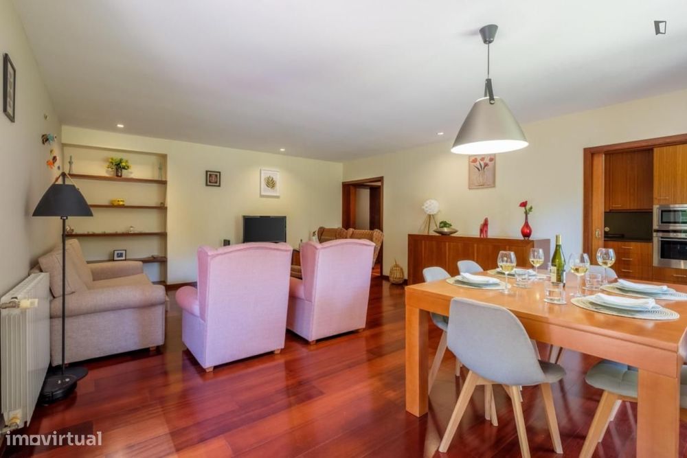 Apartamento com 3 quartos - localizado em Braga