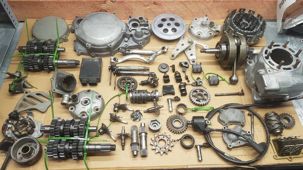 honda cr 250 skrzynia pokrywa wal modul magneto cewka zebatka