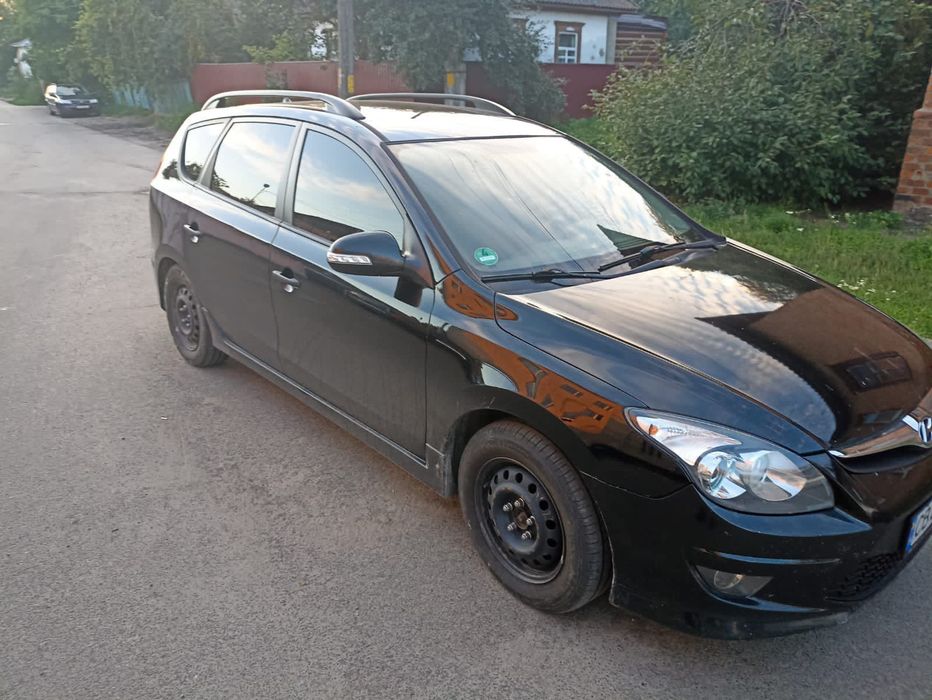 Продам автомобіль Hyundai i30