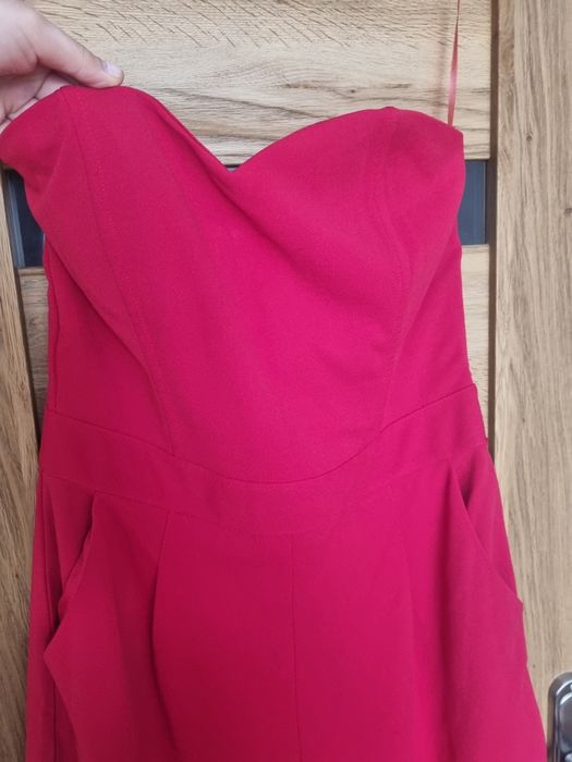 Kombinezon elegancki czerwony 38/40