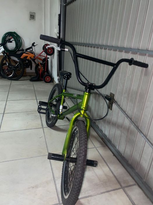BMX marca Etiel em excelente estado