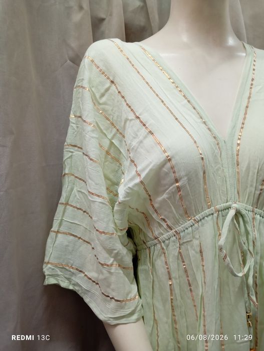 Vestido leve de verão