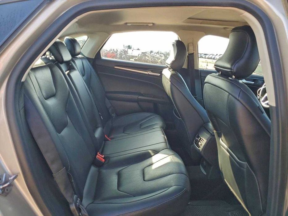 Ford Fusion Titanium 2019 /