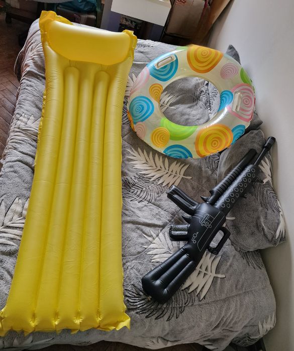 Insufláveis de Praia/Piscina Adultos: Colchão Boia  e item divertido