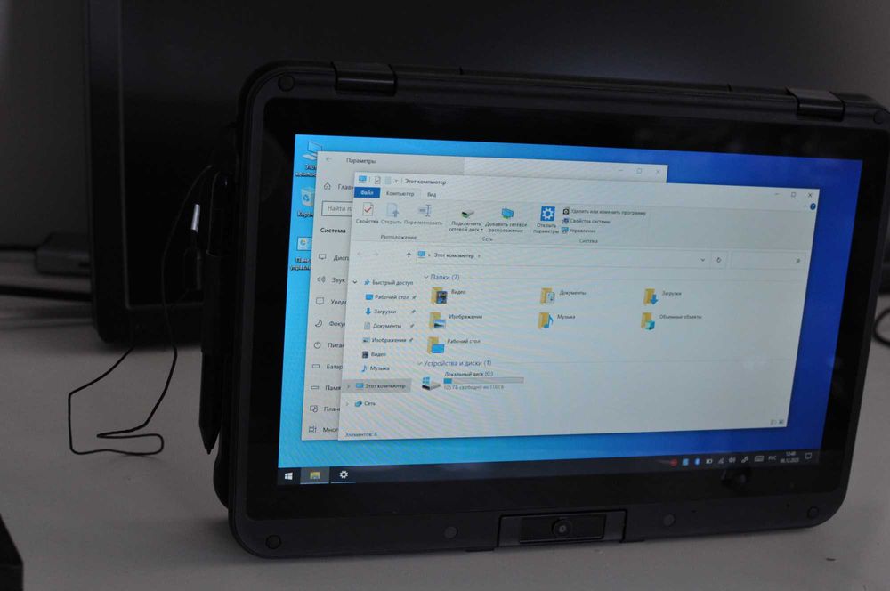 Ноутбук - трансформер із сенсорним екраном BAC USA ATLAS 4-128 гб