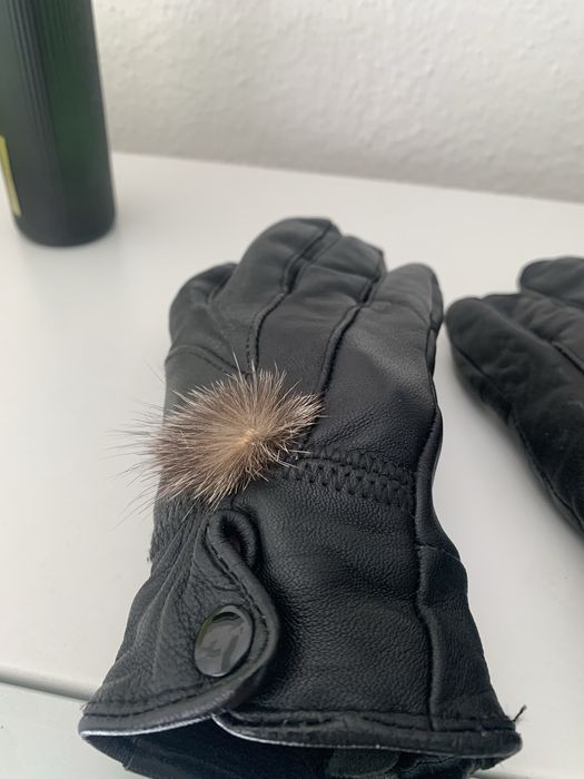 Pack de Bolsa de Cintura Parfois e luvas de pele