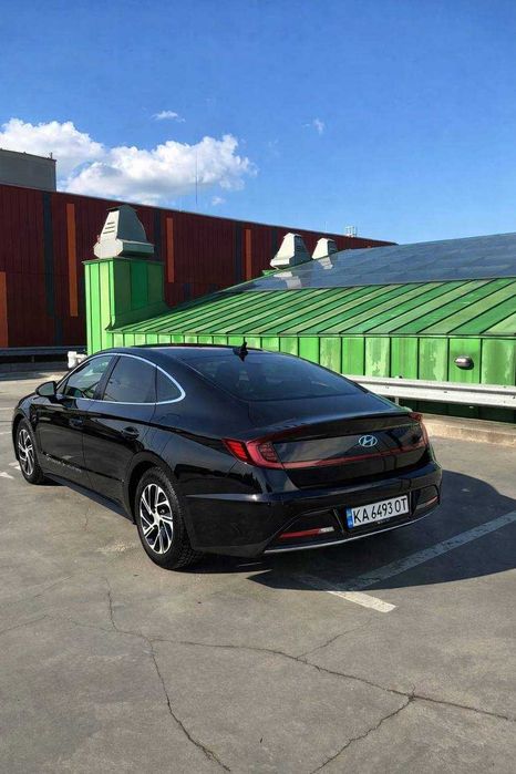 Оренда авто. Гібридна Sonata DN 8 2020р
