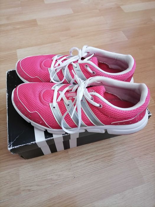 Buty sportowe- adidasy damskie ,marki "Adidas" roz 40 2/3 - 25,5 cm.