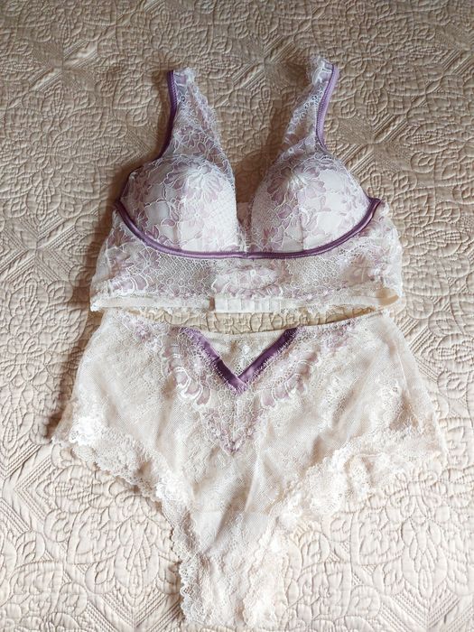 Conjunto Intimissimi novo