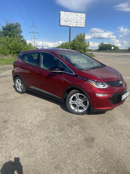 Продам CHEVROLET bolt ev